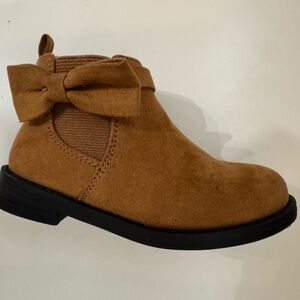 GAP Cognac Kids Boots with Bow Accent